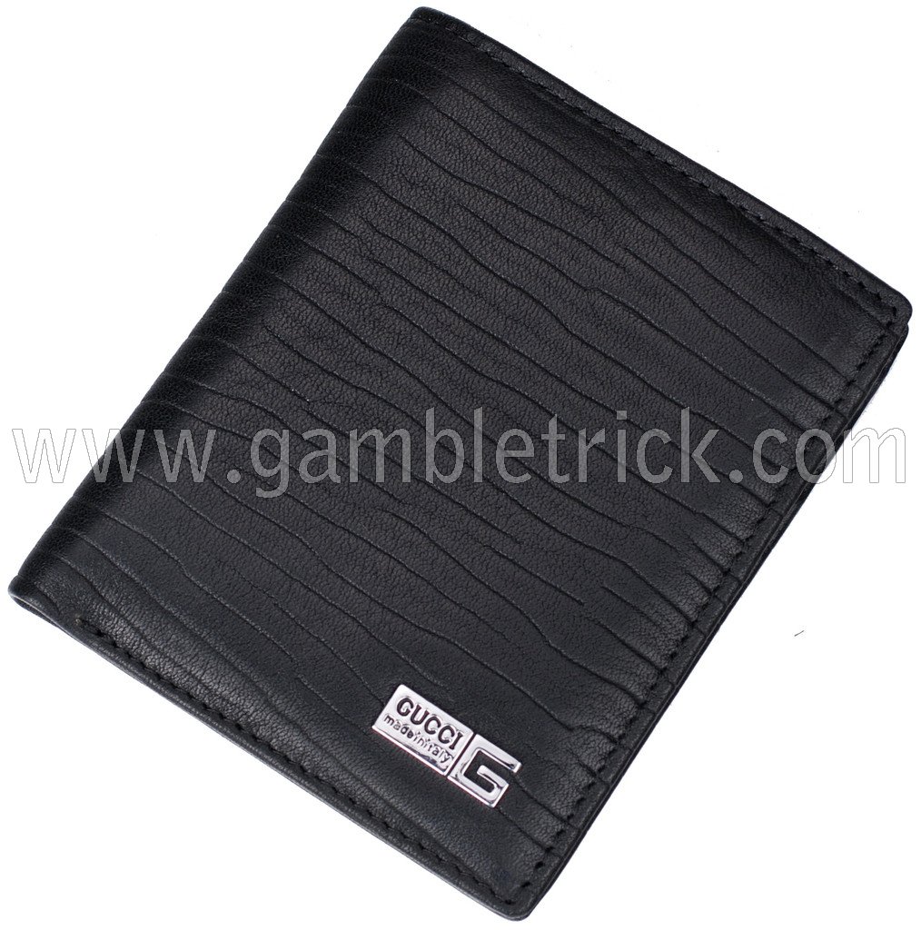 Exchanging cards purse